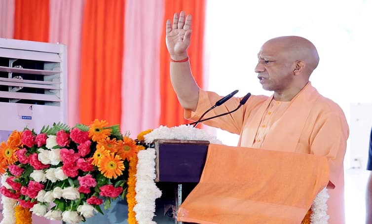 प्रधानमंत्री मोदी-आबे की दोस्ती पद से नहीं, विश्वास से बनी थी: मुख्यमंत्री योगी