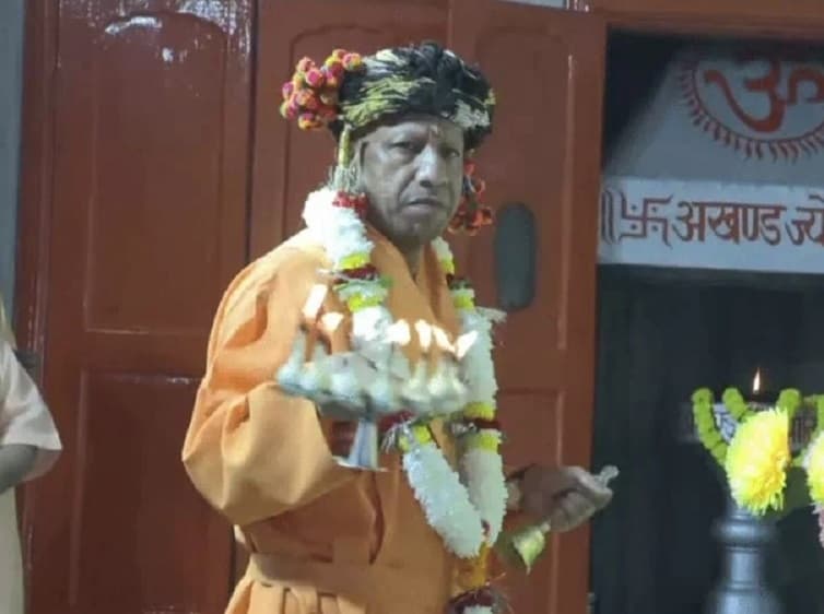 गोरक्षपीठाधीश्वर योगी आदित्यनाथ ने की गुरु गोरखनाथ की आराधना