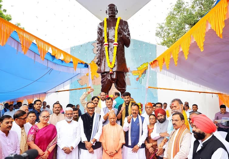 जातिवाद और जिन्नावाद का मुकाबला मिलकर करना होगा: CM योगी