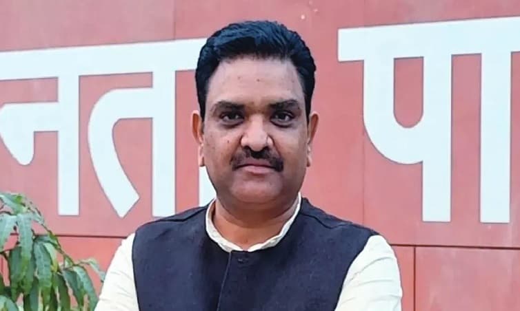 SIR से बोगस वोटिंग का रास्ता हुआ बंद, इसलिए अखिलेश यादव परेशान : असीम अरुण