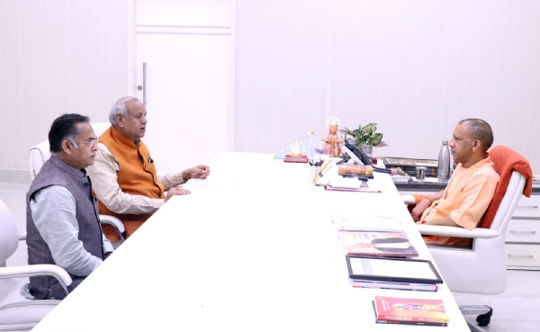 MP Pachauri met CM Yogi