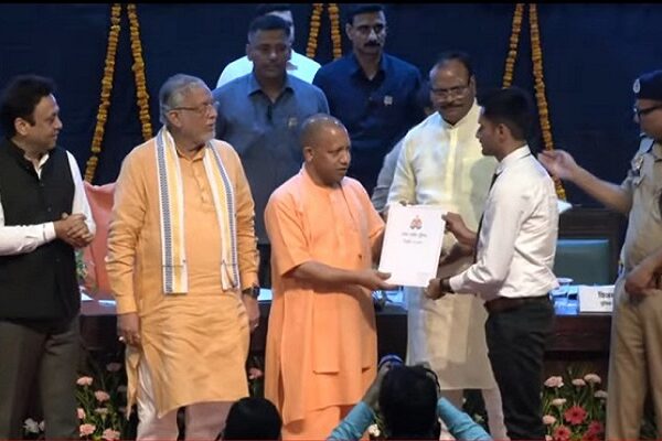 CM Yogi