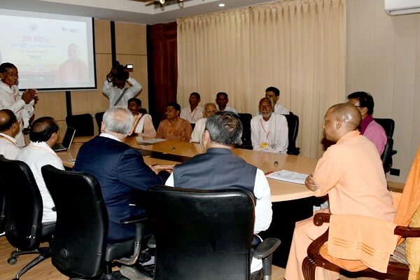 Farmers' delegation met CM Yogi