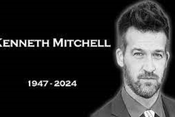 Kenneth Mitchell