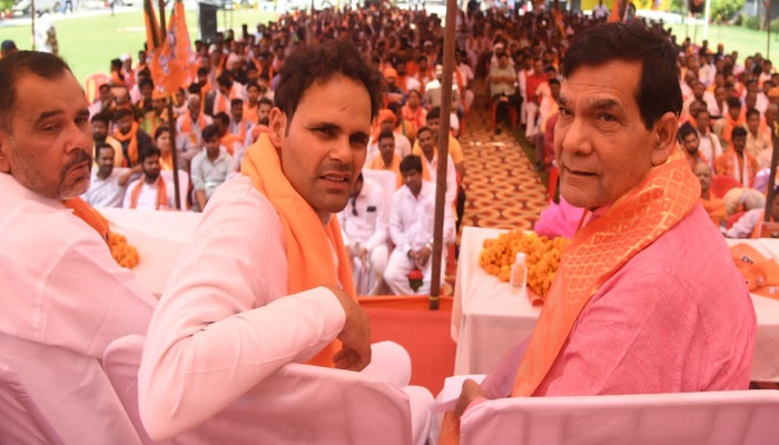 मोदी जी विकसित भारत के प्रणेता है: एके शर्मा