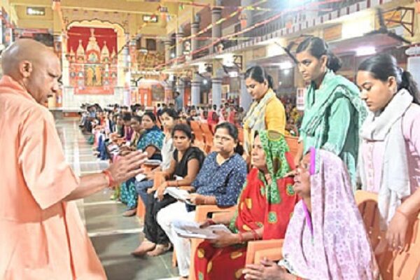 CM Yogi in public darshan