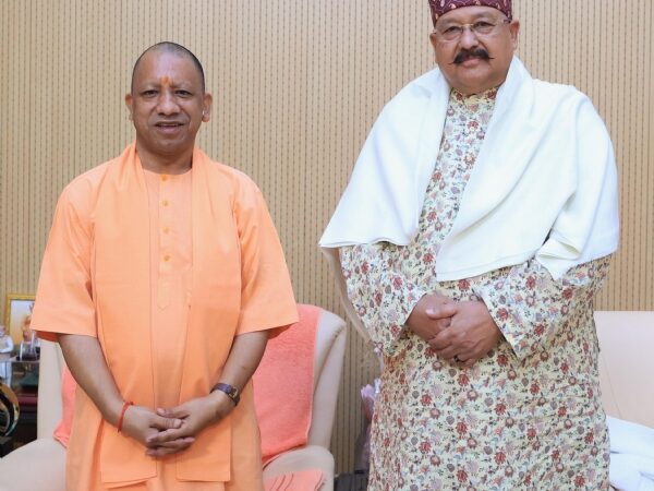 Uttarakhand Tourism Minister Satpal Maharaj met CM Yogi