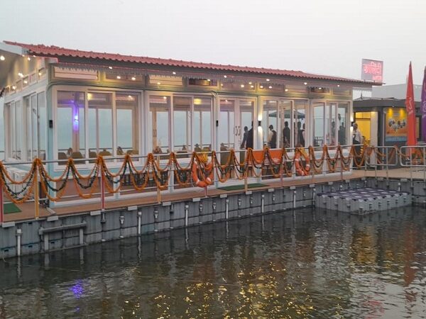 Floating Restaurant