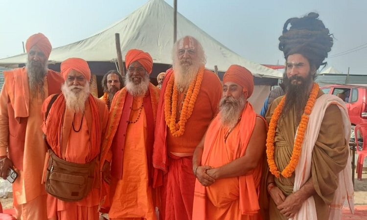 वेद, वेदांग और गुरु ग्रन्थ साहिब की वाणी की त्रिवेणी है श्री पंचायती अखाड़ा निर्मल
