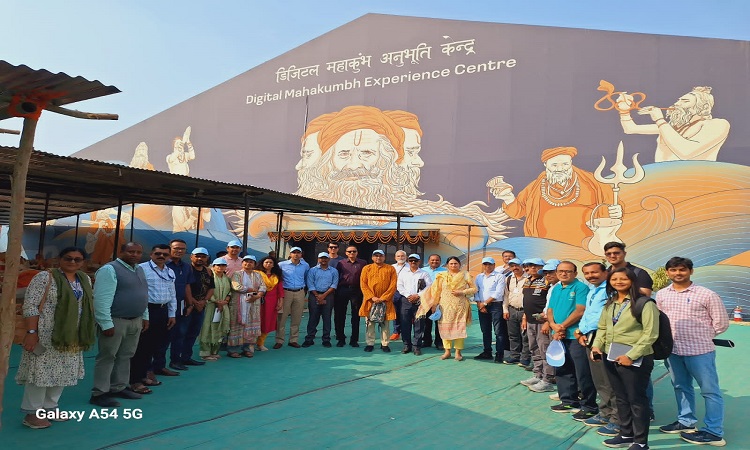 Nashik team saw the management of Maha Kumbh