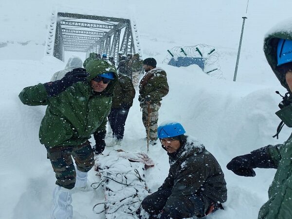 Mana Avalanche: 8 workers died