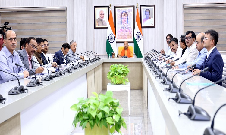 मुख्यमंत्री का निर्देश, अंसल ग्रुप के खिलाफ दर्ज होगी एफआईआर