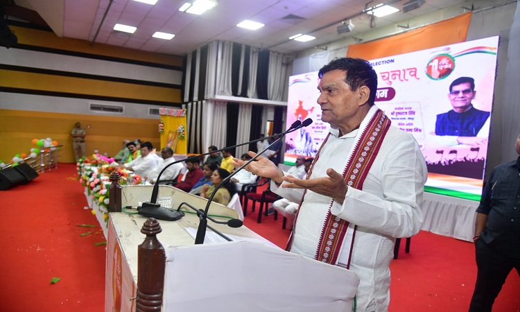 मतदाताओं की रुचि बार-बार चुनाव होने से मतदान में कम हो रही: एके शर्मा