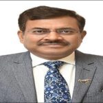 superintending engineer arrested taking bribe