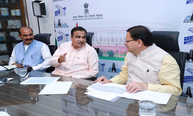 CM Dhami met Union Road Minister Nitin Gadkari