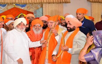 The first group going for Shri Hemkund Sahib Yatra was sent off
