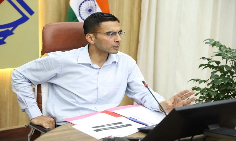 DM Savin Bansal
