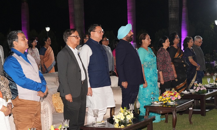 Delegation of 16th Finance Commission welcomed at Raj Bhavan