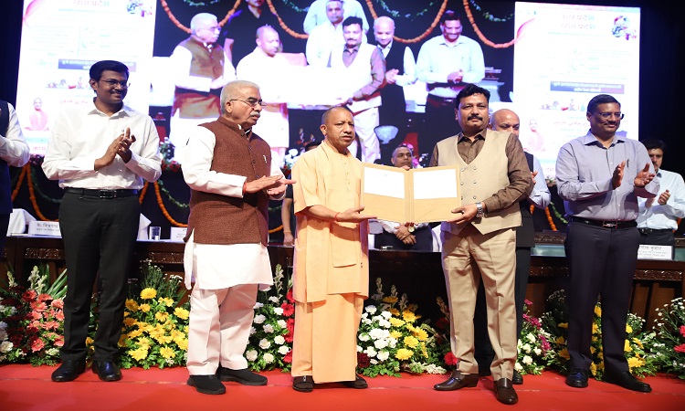 CM Yogi
