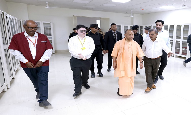 CM Yogi