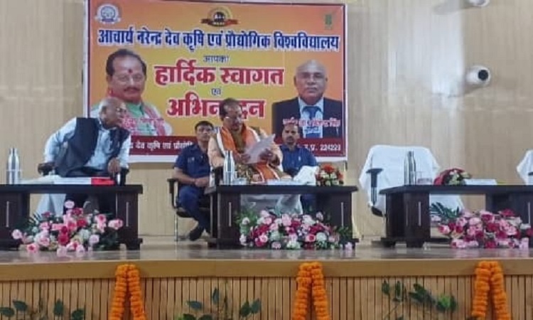 Bihar's Deputy Chief Minister interacted with farmers in Ayodhya