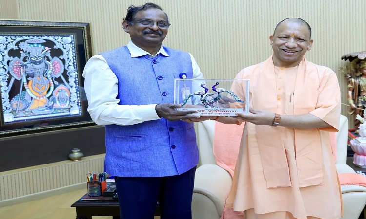 ISRO chairman met CM Yogi