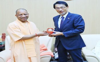Japanese Ambassador Ono Keiichi met CM Yogi
