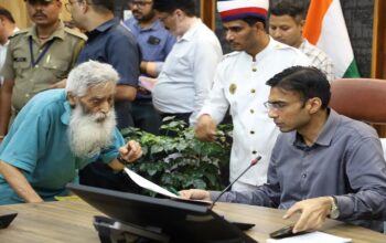 The game of plot allocation is unfolding during Jan Darshan