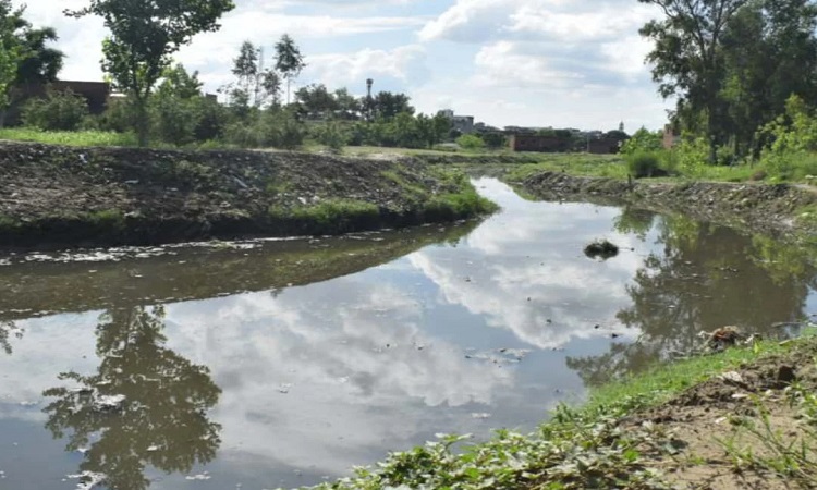 Nahal River