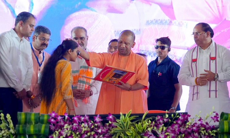 Yogi lashed out at Samajwadi Party's PDA Pathshala