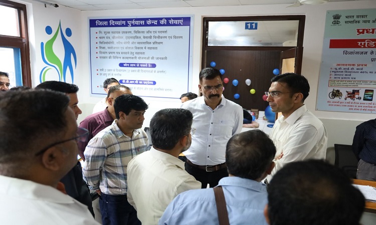 DM Savin Bansal
