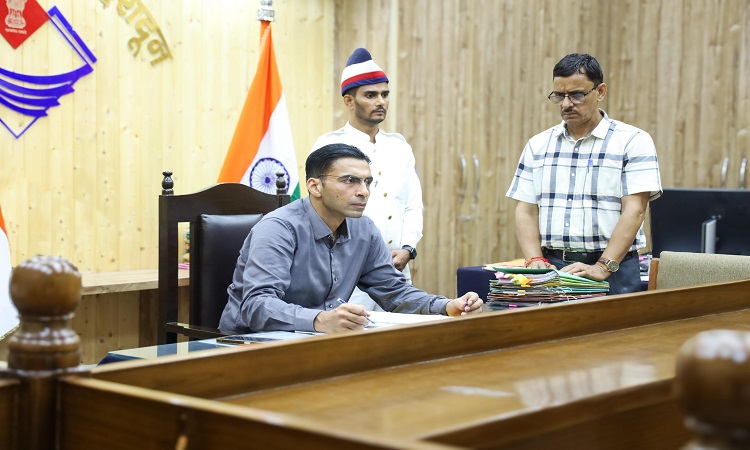 Savin Bansal