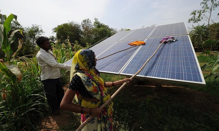 Yogi government will connect women with solar energy