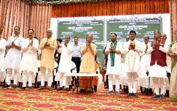 CM Yogi inaugurated schemes worth rs381 crore in Saharanpur