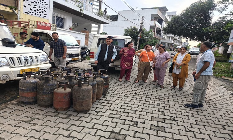 illegal gas refilling