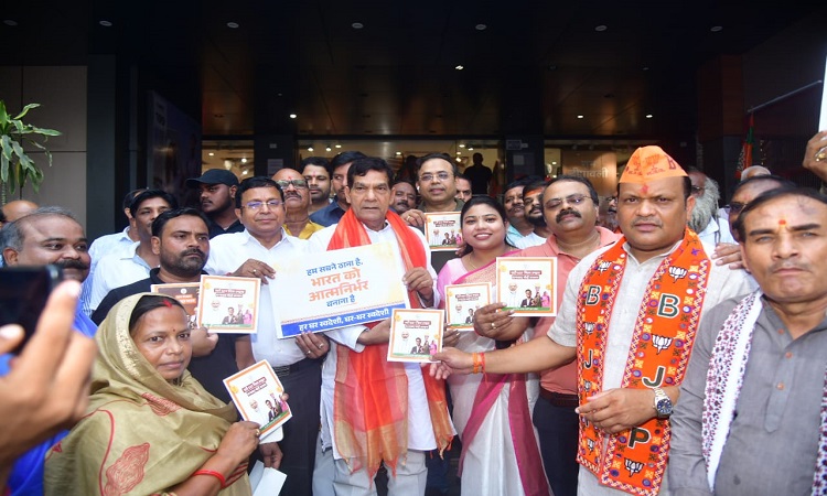 छोटे व मध्यम व्यापारियों को मिलेगी सबसे अधिक राहत: एके शर्मा