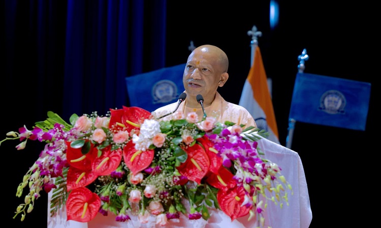 CM Yogi attended the foundation day celebrations of RML Institute