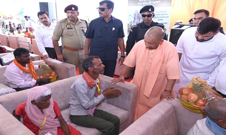 पीड़ितों के हर कष्ट में साथ खड़ी है सरकारः मुख्यमंत्री