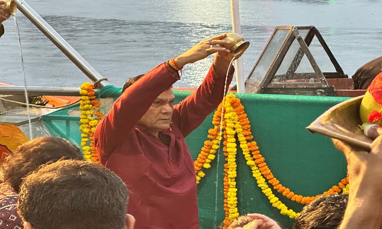AK Sharma