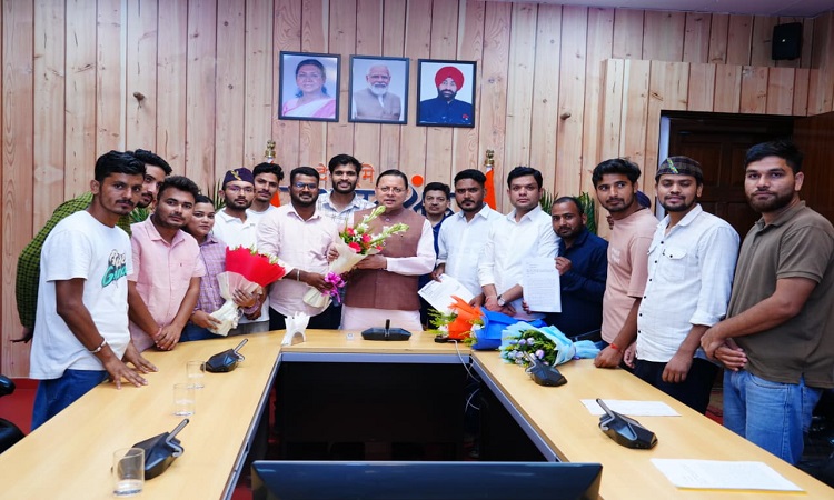 Representatives of Uttarakhand Unemployed Association met CM Dhami