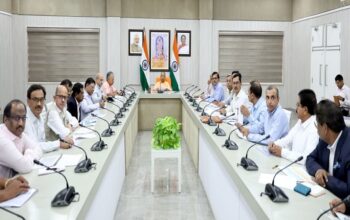 CM Yogi held a meeting on Jal Jeevan Mission