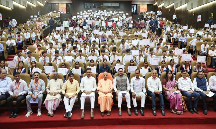 CM Yogi