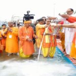 Chhath Mahaparv conveys the message of social unity and cleanliness: CM Yogi