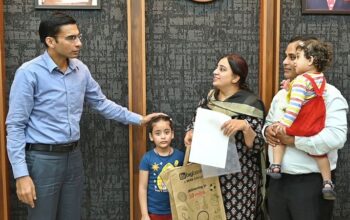 Teacher Kanika expressed her gratitude to DM Savin Bansal.