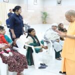 CM Yogi met each complainant from across the state.