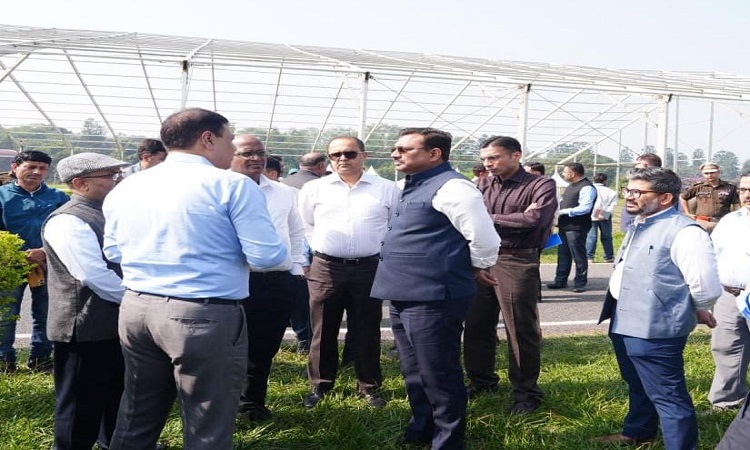 Anand Bardhan reviews preparations for PM Modi's visit