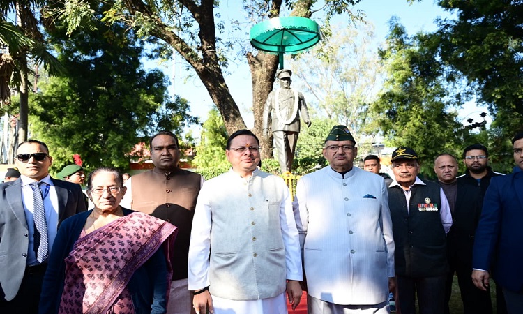 CM Dhami pays tribute to CDS Bipin Rawat