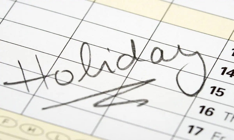 यूपी में 2026 का छुट्टियों का कैलेंडर: 24 पब्लिक हॉलिडे और कई लंबे वीकेंड!