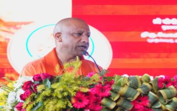CM Yogi participated in Kashi Tamil Sangamam