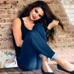 जीन्स के ये ट्रेंडी स्टाइल करें अपने वार्डरोब में शामिल